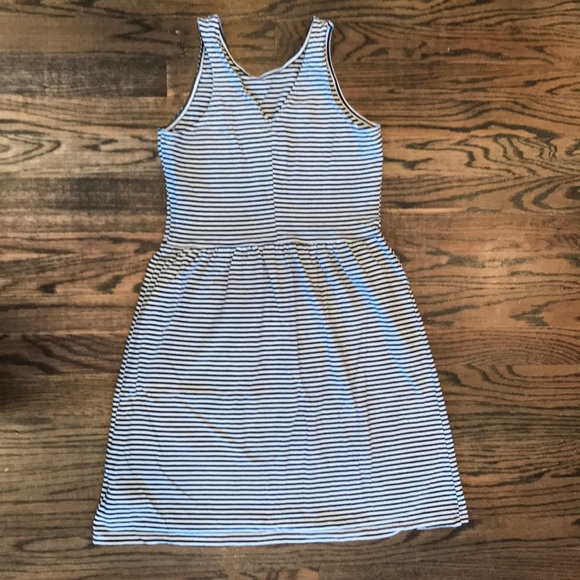 Girls Old Navy Dress - Picture 2 of 3